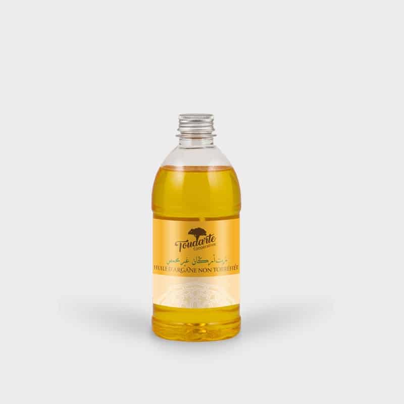 unroasted-argan-oil-in-glass-v 4